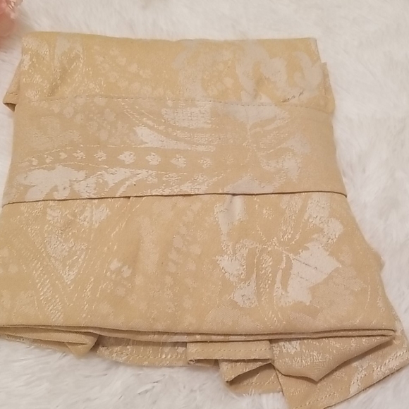 Threshold Holiday Taupe Round Tablecloth 70" - Picture 3 of 4